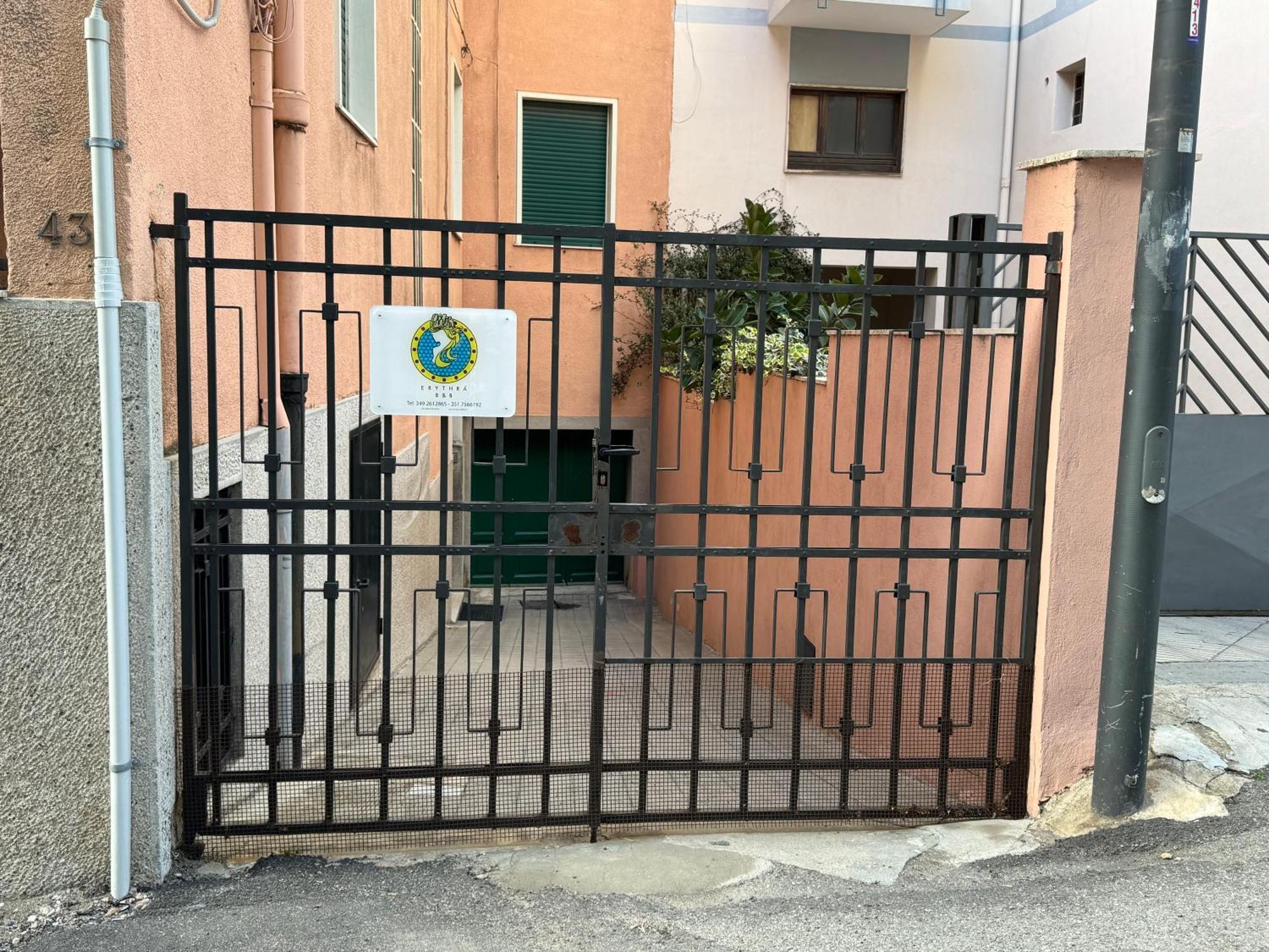 Erythra Bed And Breakfast Reggio Calabria Exterior photo